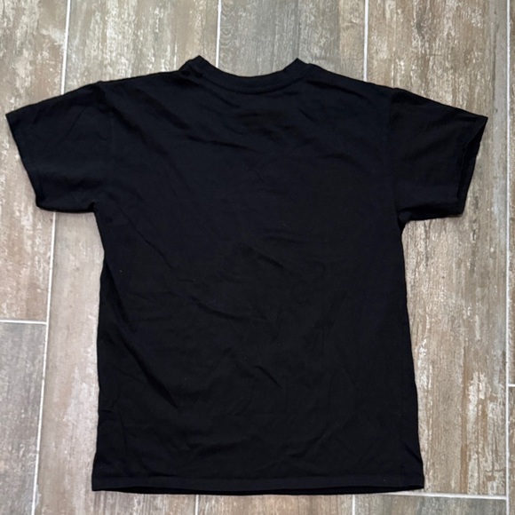 Brisco Mona Lisa Grafitti Black Graphic Tee with Pink Accents - Picture 6 of 6